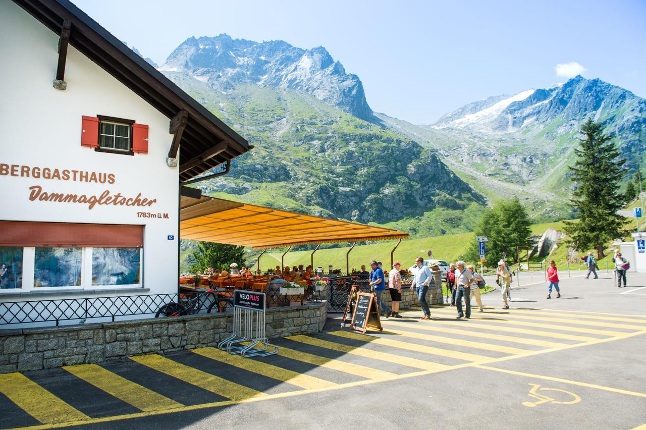 ホテルBerggasthaus Dammagletscher ゲシェネン エクステリア 写真