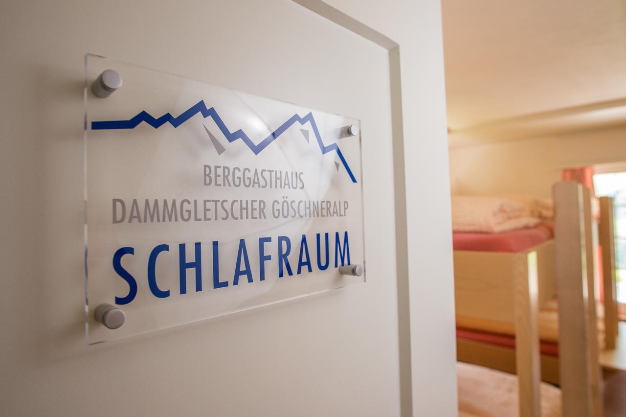 ホテルBerggasthaus Dammagletscher ゲシェネン エクステリア 写真
